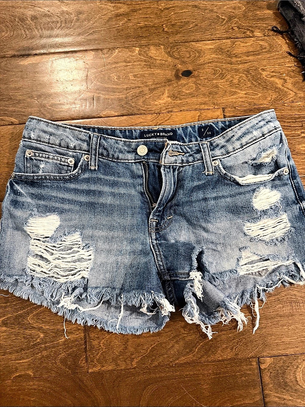 Lucky Brand Distressed Denim Jean Shorts in Blue Size 2